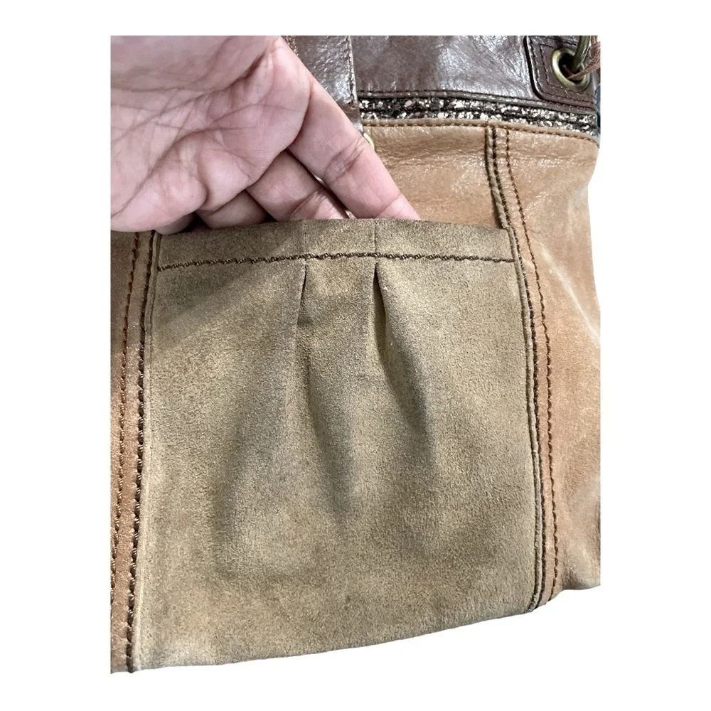 The Sak 2 Toned Brown Distressed Leather Kendra Crossbody Purse Bag Hippie Boho